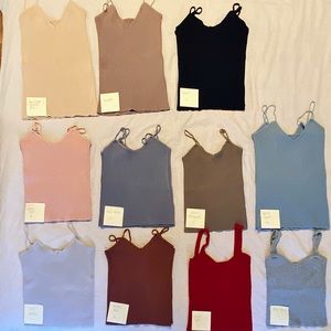 16 pieces knitted cami in many many colors! ❤️🧡💛💚💙💜🤍🖤🤎